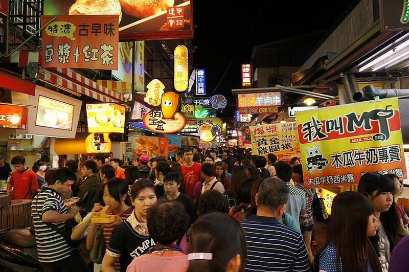 逢甲夜市:逢甲夜市的人潮