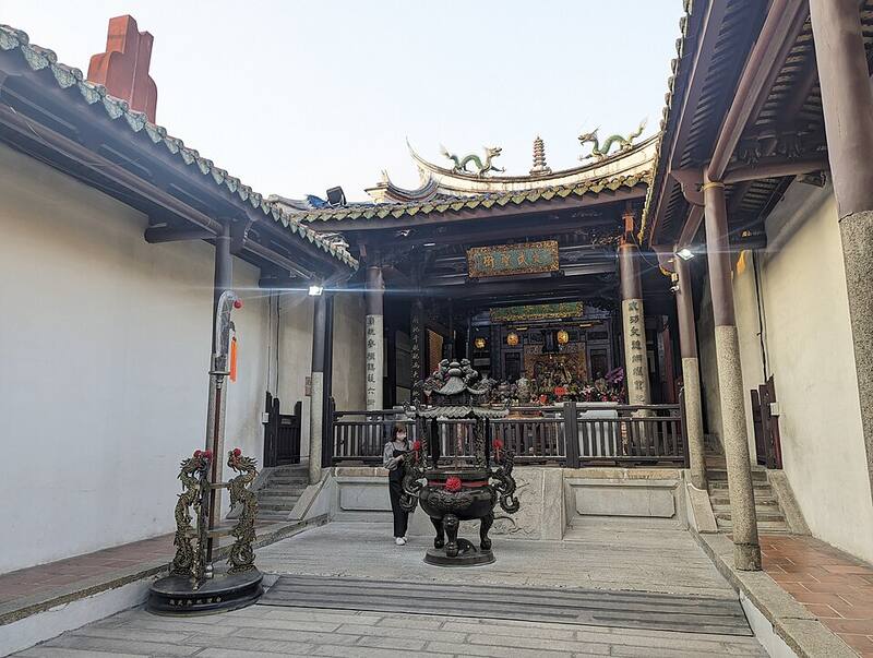 祀典武庙:「大丈夫」匾额